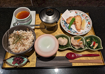 炊込み鯛めし